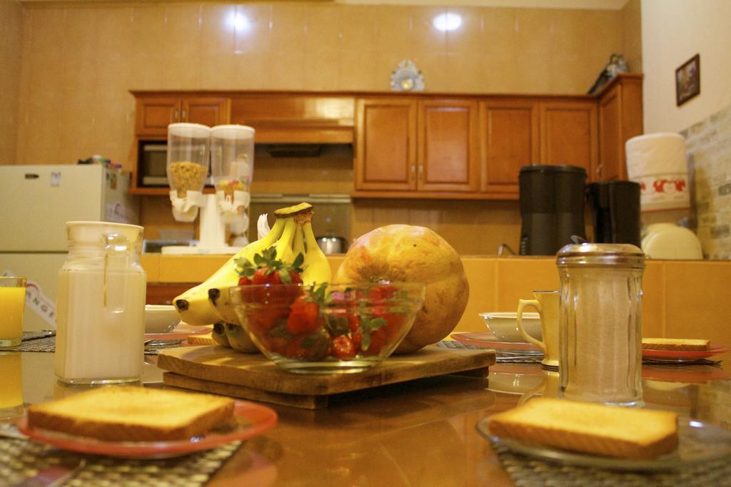Residencia Los Angeles Bed & Breakfast Guadalajara Eksteriør bilde