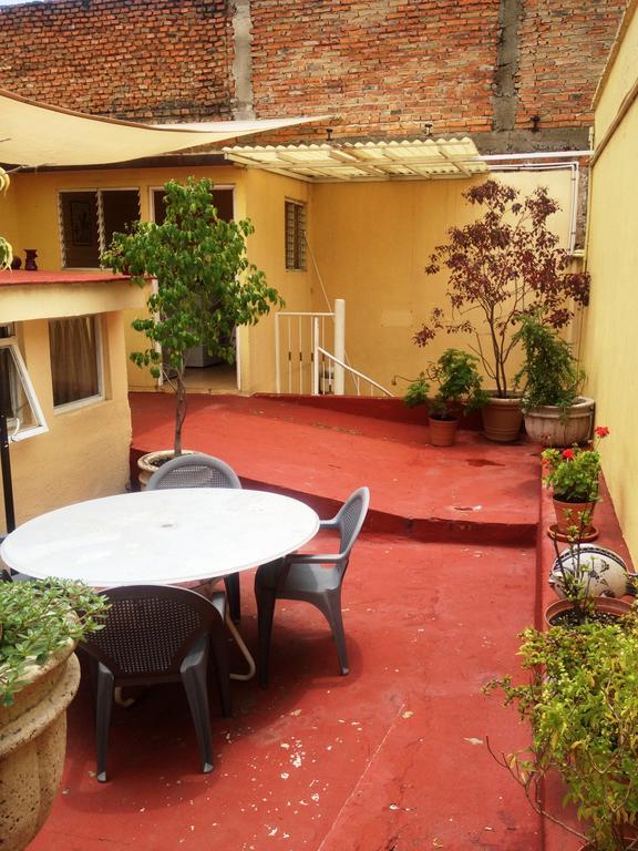 Residencia Los Angeles Bed & Breakfast Guadalajara Eksteriør bilde